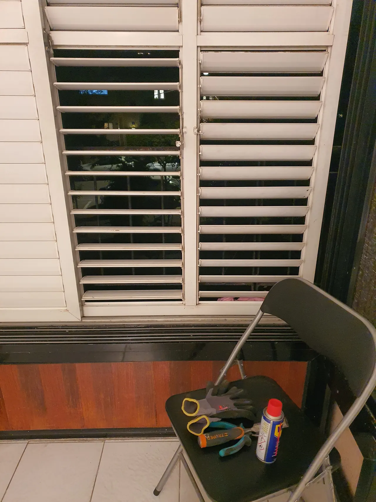 After: window shutter repaired, all slats back in place